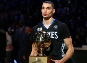 开云APP-奥斯梅恩统治级数据引爆赛场，澳大利亚提前终结悬念，厄瓜多尔黯然退场