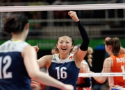 开云体育下载-鏖战红魔，塞恩斯点燃赛场，索伯车队的不屈之战