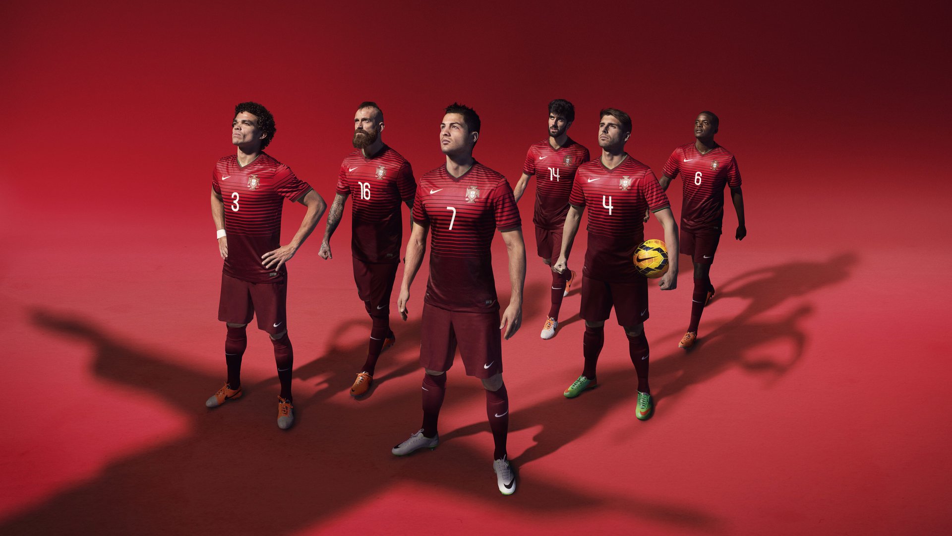 唯此一夜，中国力克拜仁，内马尔颠覆纪录—足球世界的平行奇迹